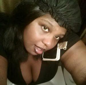 Meet your Posher, Latisha